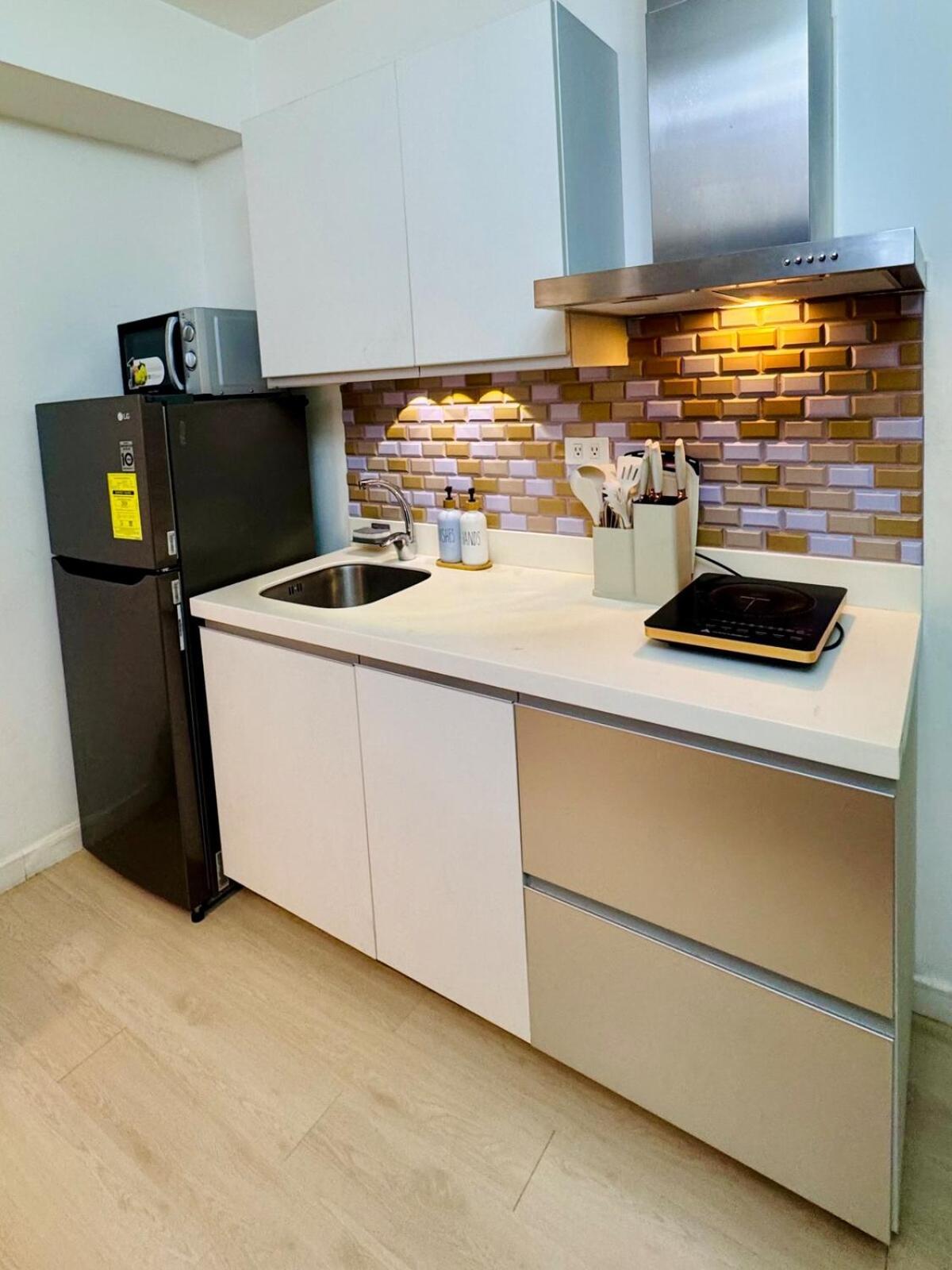 Azure Paranaque, 1br Bahamas 15th Floor Apartment *